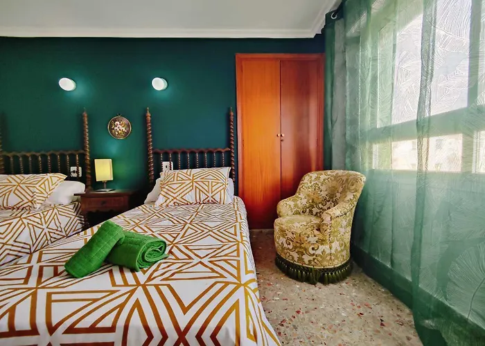 Station By Edeal Homes Apartman *